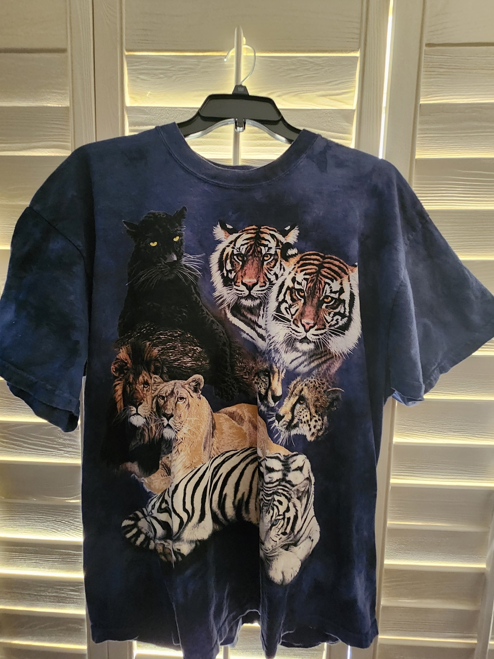 The Mountain Navy Blue Short Sleeve Big Cats Graphic Tee